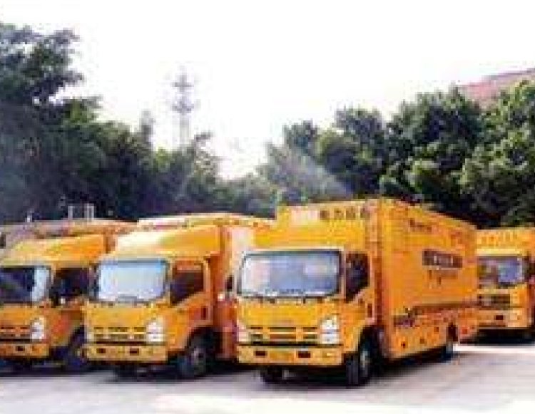 千福安機械設(shè)備正規(guī)公司低噪音移動發(fā)電車耐用