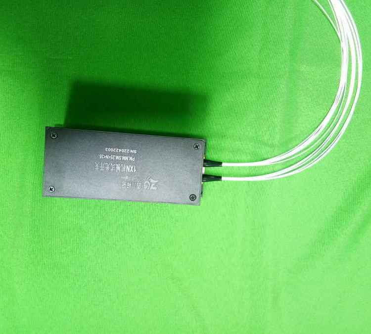 梓冠供應機械式光開關1X2,2X2,D1X2,D2X2波長可選