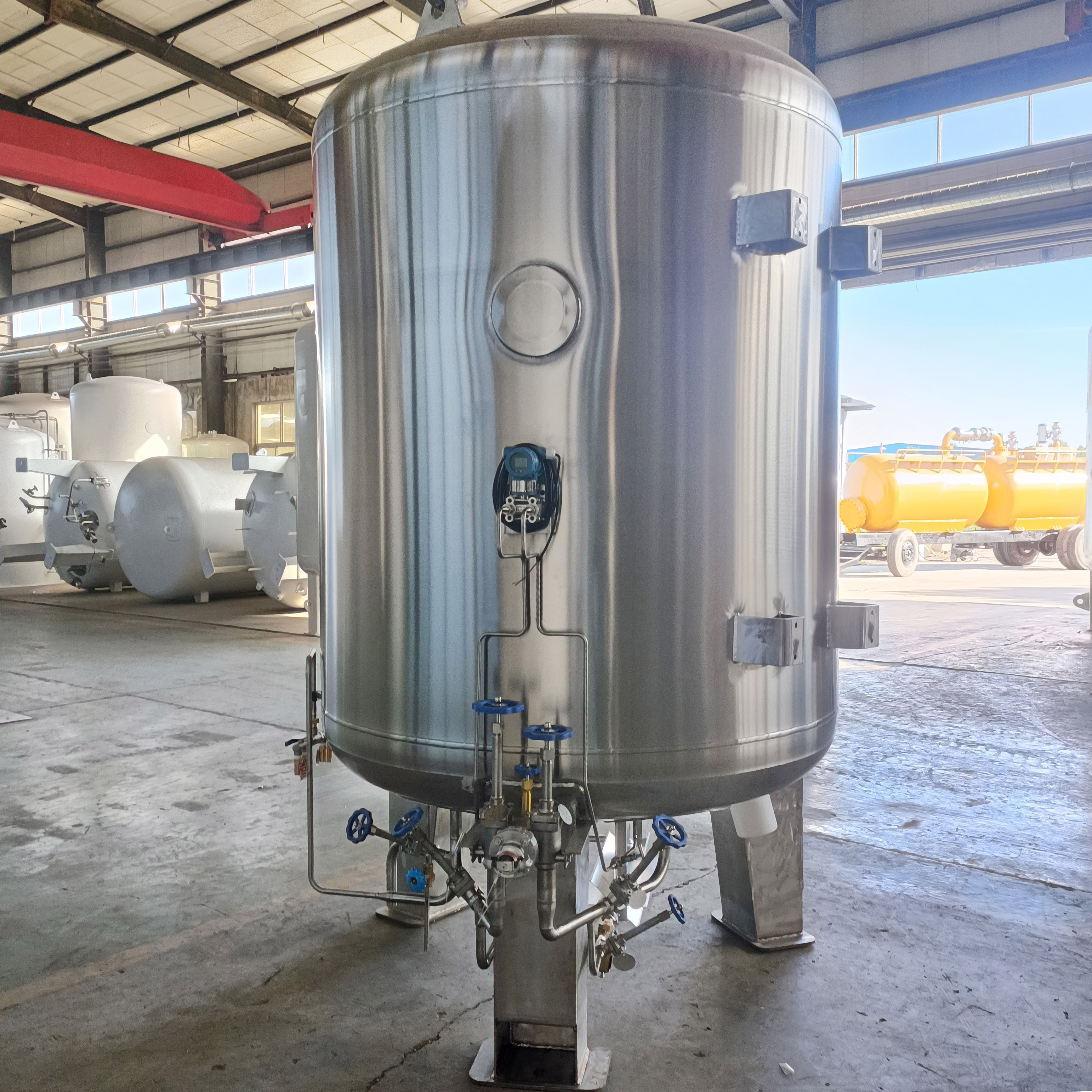 潤豐低溫液氮儲罐安全規(guī)范醫(yī)用液氧罐廠家材質不銹鋼液氬貯罐