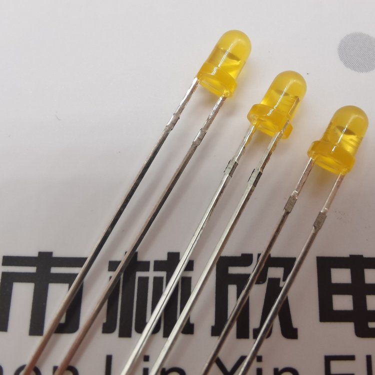 林欣電子f3圓頭聚光直插式發(fā)光二極管3.0MM橙發(fā)橙
