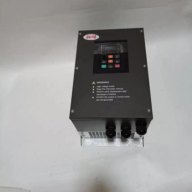 昶旺全密封變頻器電路板刷進(jìn)口三防漆9大保護(hù)，減少電機(jī)損壞