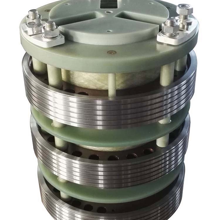 YRKK高壓電機集電環(huán)小型風力發(fā)電機400W集電環(huán)GE風機集電環(huán)宇航常年供應