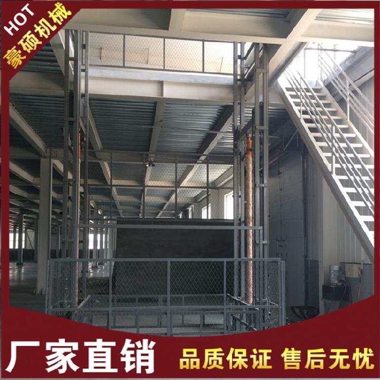 導(dǎo)軌式升降機(jī)圖片升降平臺(tái)設(shè)備專業(yè)定制