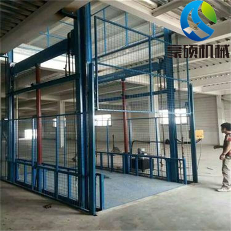 豪碩導軌式升降機液壓式升降平臺根據(jù)客戶需要定制
