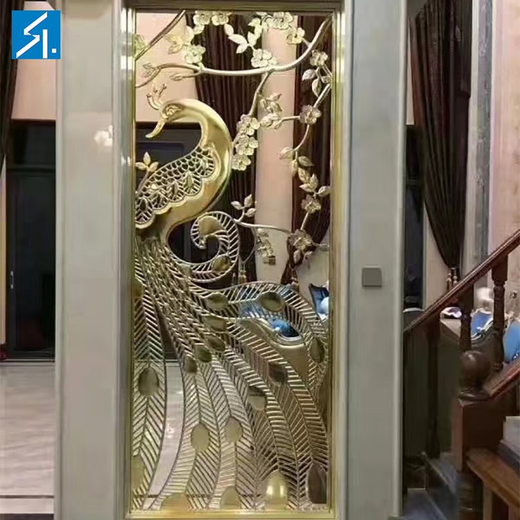 賽馳爾定制孔雀屏風鋁合金精雕花鏡面鋁藝輕奢浮雕K金隔斷花格
