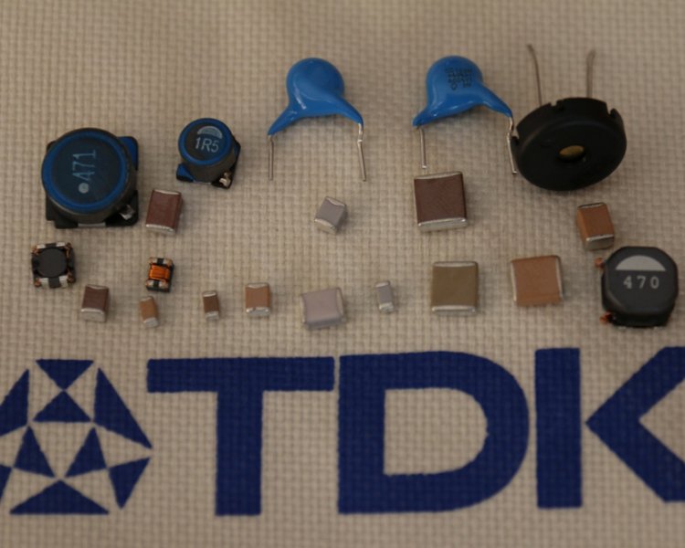 TDK汽車(chē)級(jí)片狀壓敏電阻用于汽車(chē)電池電纜的故障安全型