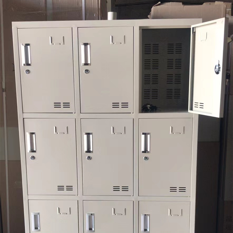 通風(fēng)鞋柜工廠員工單位寫(xiě)字樓用鋼制圓管加層板可定制西鄉(xiāng)牌