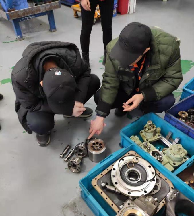 專業(yè)維修川崎L(zhǎng)Z-260液壓泵液壓馬達(dá)維修銷售機(jī)械工業(yè)