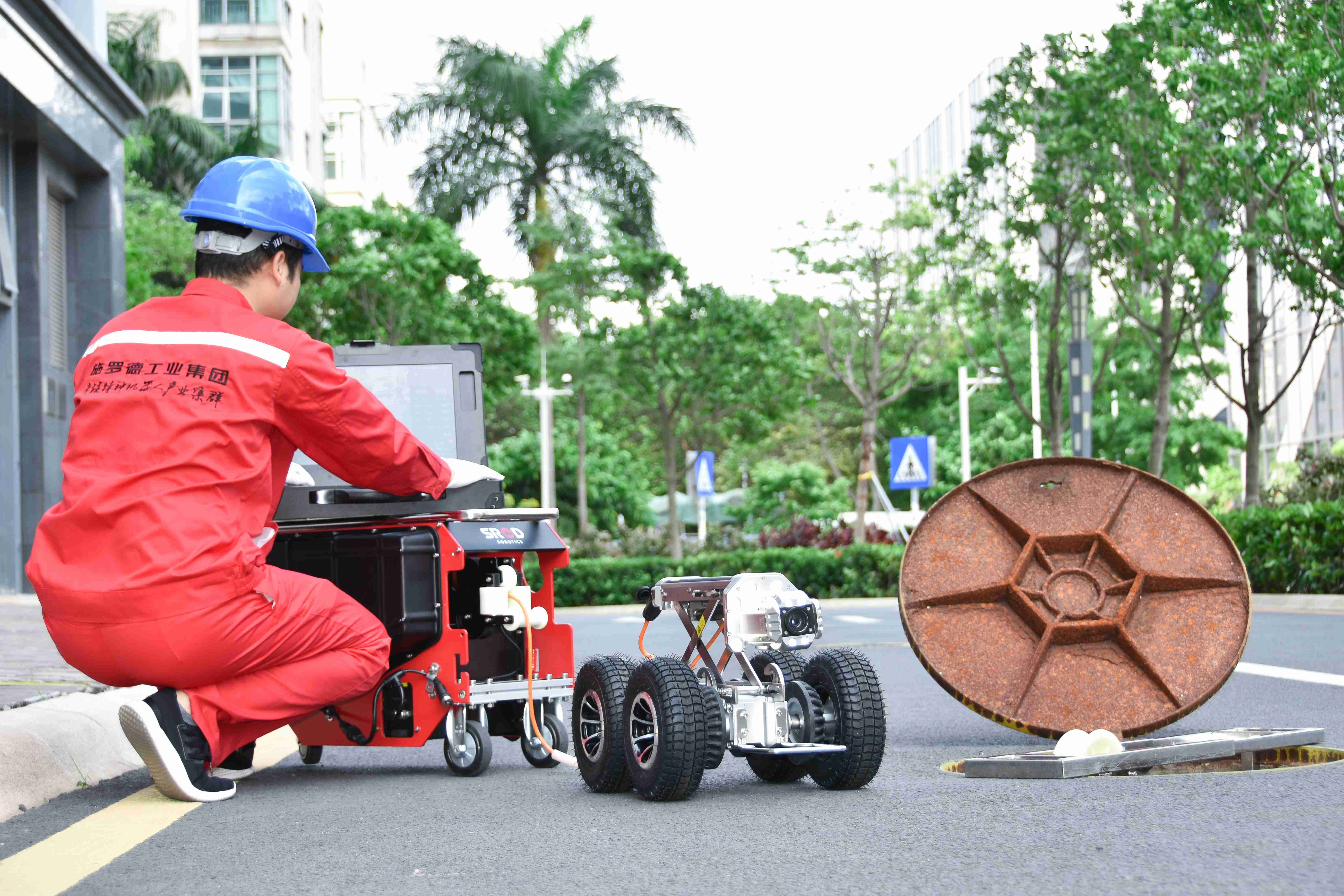 施羅德高清管道機器人SINGA200C“X”型電動升降架適應(yīng)大管徑管道