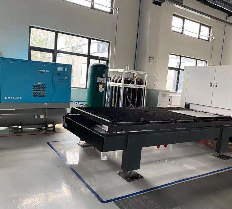 德哈哈螺桿空壓機(jī)永磁變頻壓縮機(jī)節(jié)能省電雙級(jí)壓縮螺桿機(jī)
