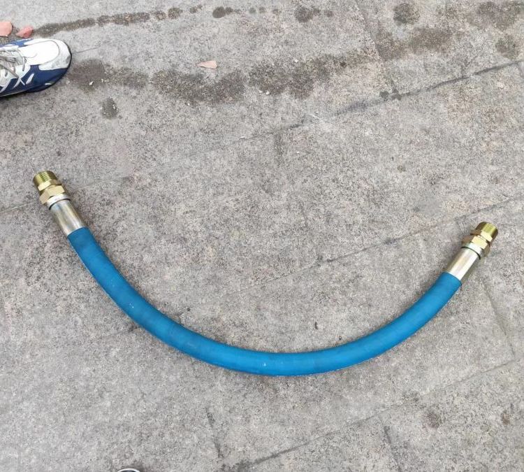 空壓機油管高溫油管導熱油管抗靜電品質(zhì)保證