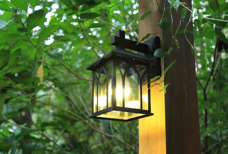 led戶外歐式鋁材庭院立柱式太陽能草坪燈照明亮化燈具