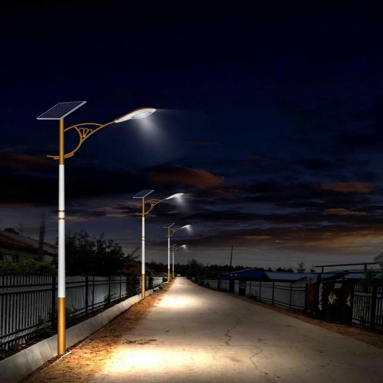 農(nóng)村工程太陽能路燈6米LED道路照明燈安防照明小區(qū)亮化