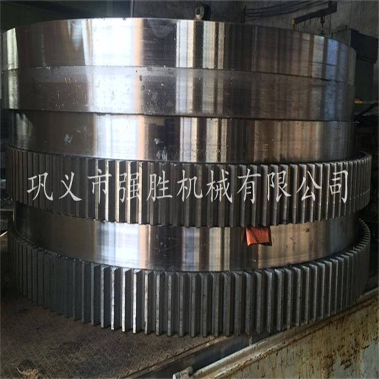 臨汾烘干機(jī)大小齒輪廠家干燥機(jī)滾圈托輪配件強(qiáng)勝精滾齒品***證
