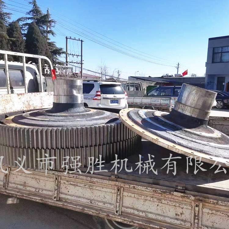 滾齒加工球磨機大齒輪廠家***球磨機齒圈端蓋中空軸襯板