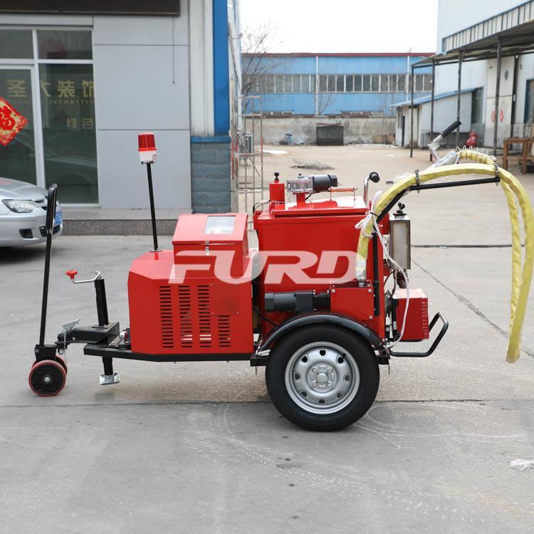 120升路面養(yǎng)護(hù)灌縫機(jī)福瑞得高速公路養(yǎng)護(hù)用填縫機(jī)