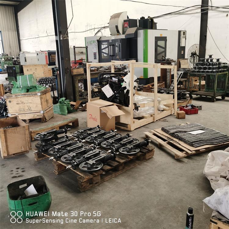 康明斯QSM11-C335發(fā)動機軟管3071049卡箍3926704ISM11柴油機總成