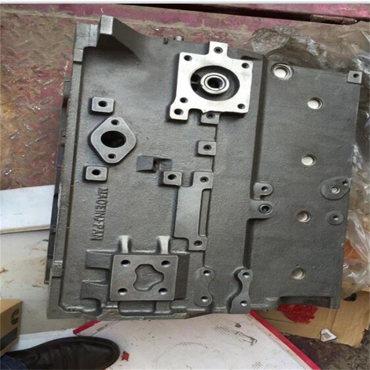 撫挖掘機(jī)配置康明斯4B-6B-6C-QSB-QSC-QSL-QSM-NT855發(fā)動(dòng)機(jī)總成