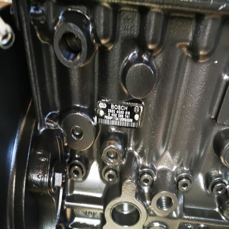 柳工玉柴現(xiàn)代力士德-康明斯發(fā)動機6B6CQSB6.7QSL總成廠家定制實物