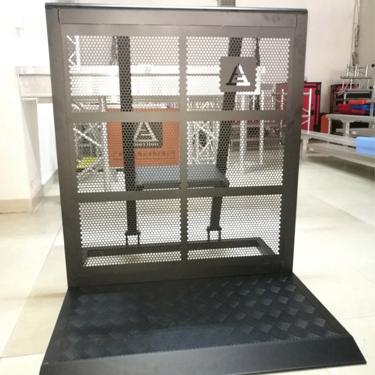 廠家直營(yíng)體育場(chǎng)館用帶車輪隔離欄演出用防爆防爆圍欄1x1.2x1.2m