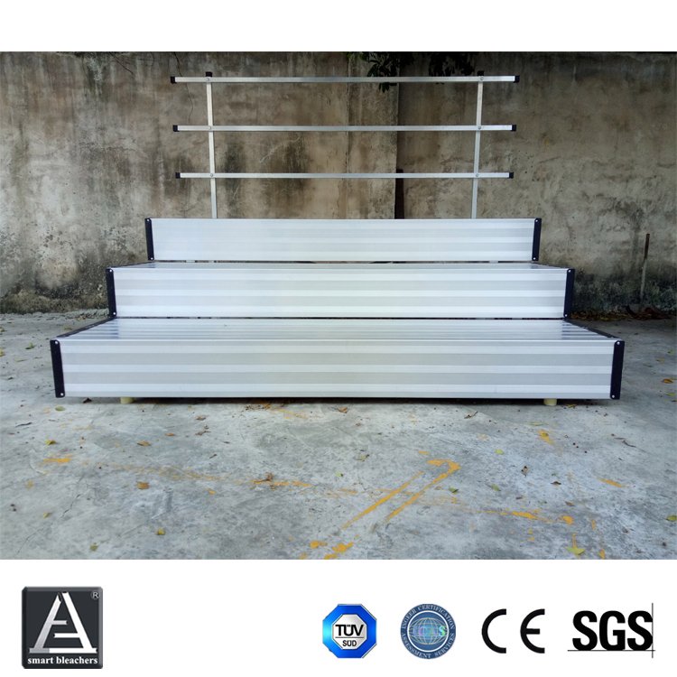 480mm加寬踏板安全合影臺(tái)兒童節(jié)運(yùn)動(dòng)會(huì)帶擋板封閉式鋁合金合唱臺(tái)
