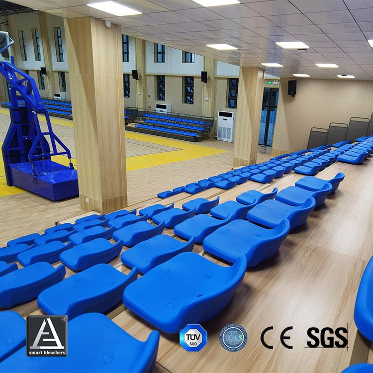 smartbleachers電動(dòng)伸縮看臺(tái)體育館座椅觀眾臺(tái)學(xué)校比賽活動(dòng)看臺(tái)