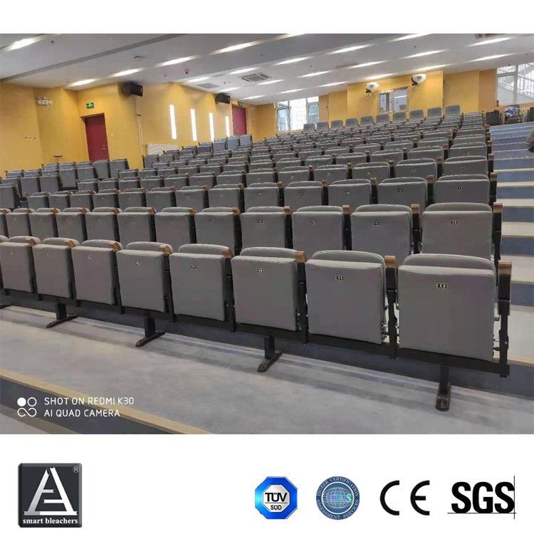 電影院劇場(chǎng)電動(dòng)后置式軟座帶扶手電動(dòng)伸縮看臺(tái)活動(dòng)看臺(tái)座椅