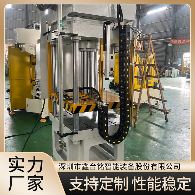 非標(biāo)壓鑄島切邊機(jī)穩(wěn)定性好保證長時間穩(wěn)定運(yùn)行可按圖制作鑫臺銘