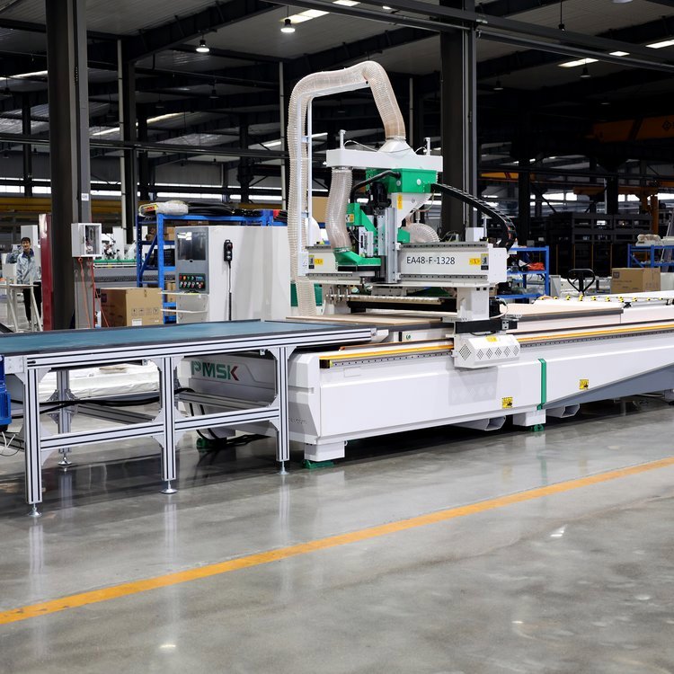 品脈數(shù)控板式家具開(kāi)料機(jī)EA48-1328衣柜櫥柜下料打孔