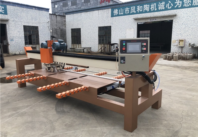 風(fēng)和機(jī)械巖板切割機(jī)巖板加工設(shè)備可加工巖板瓷磚