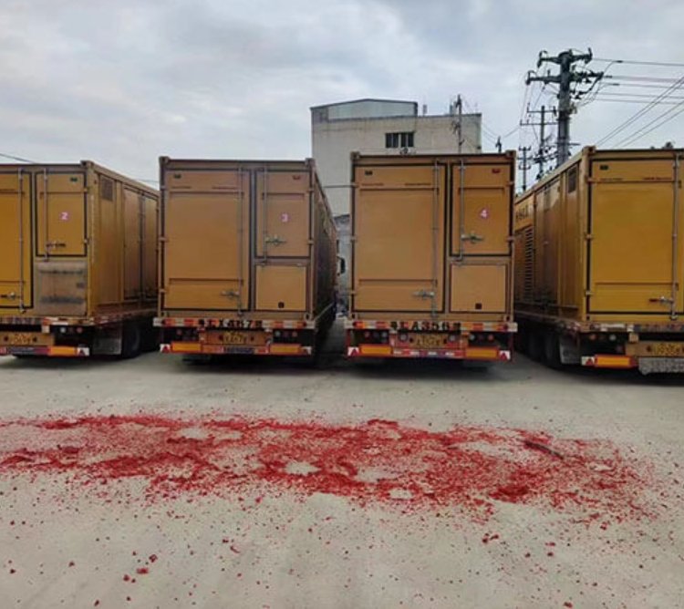 中耐加發(fā)電機(jī)租賃24小時(shí)電力保障高速機(jī)場(chǎng)專用