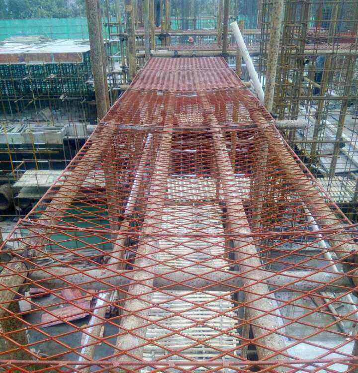 一諾包邊鋼笆片腳踏鋼笆片5噸起訂