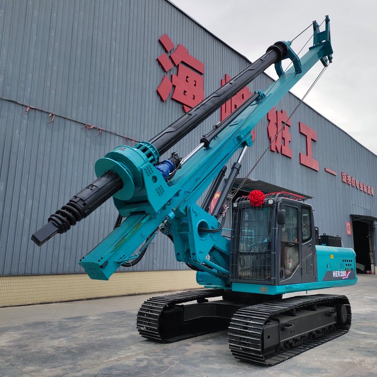 廣東海峨樁工專業(yè)生產(chǎn)銷售小型旋挖鉆機小旋挖打樁機