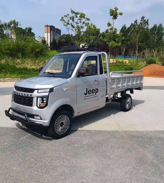 新能源電動(dòng)四輪車(chē)油電兩用大皮卡老頭樂(lè)代步車(chē)全封閉小貨車(chē)