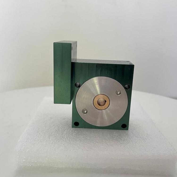 激光追蹤器專用減速電機(jī)小巧型號XRV030速比30比