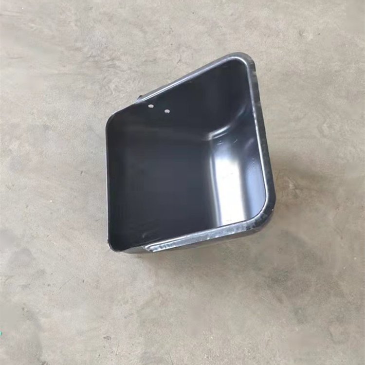 世昌畜牧=養(yǎng)殖場(chǎng)豬用鋼板加厚食槽038