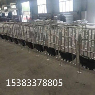 世昌畜牧機(jī)械供應(yīng)2.2限位欄廠(chǎng)家