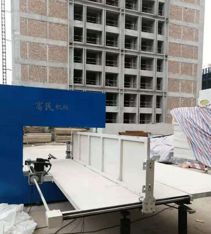 全自動巖棉板裁條機保溫板材成型機玻璃棉切割機