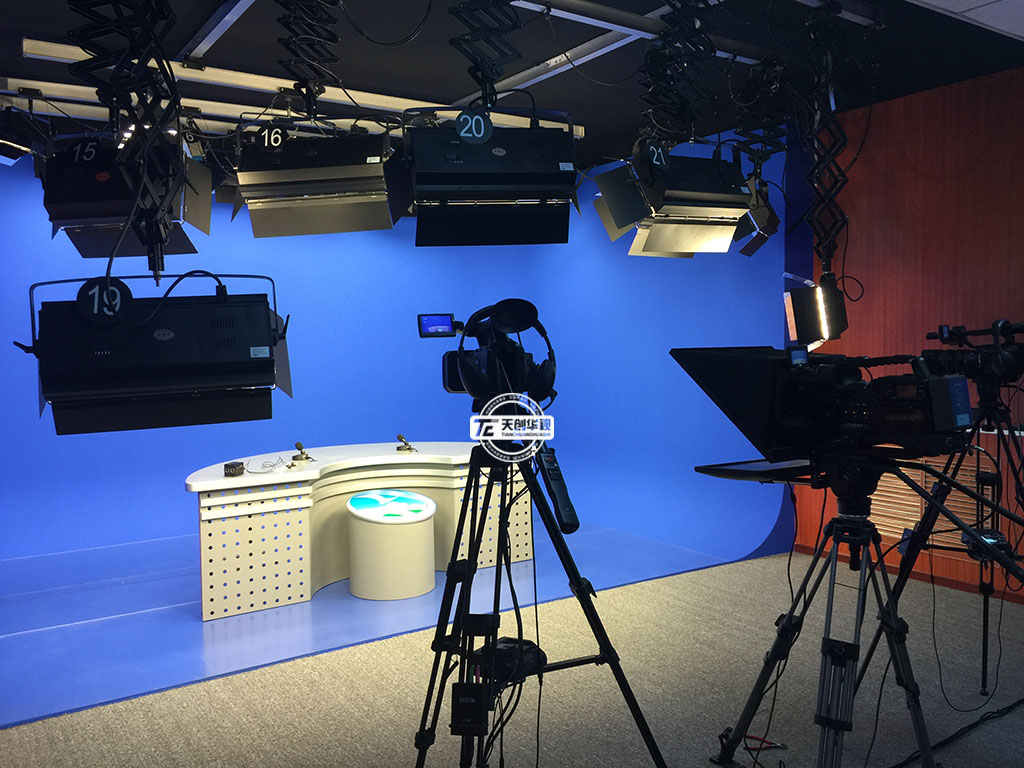 便攜式在線課程制作系統(tǒng)虛擬演播室設(shè)備新聞發(fā)布會(huì)人物訪談演出