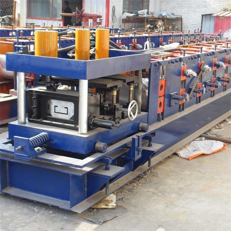 80-300C型鋼機(jī)八字筋沖孔C型檁條機(jī)U型槽設(shè)備全自動壓瓦機(jī)