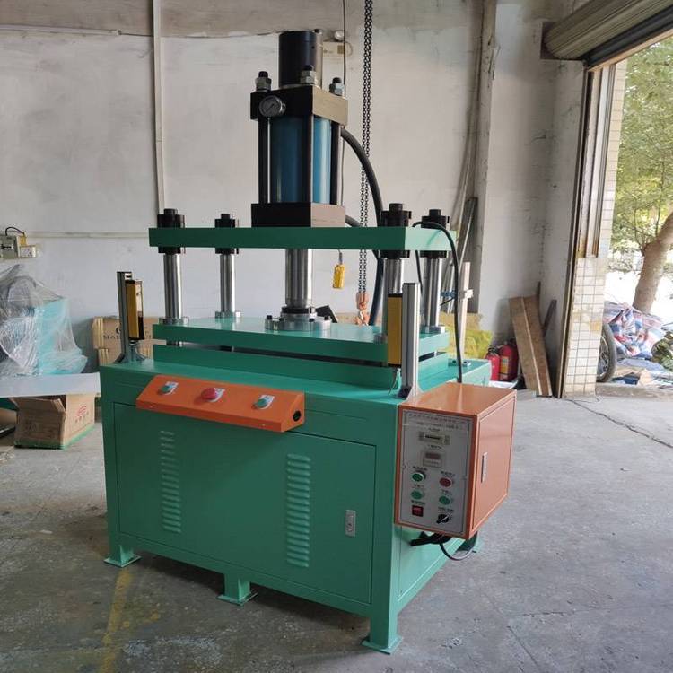 方天機(jī)械壓鑄件毛刺沖邊機(jī)鋁制品切邊機(jī)四柱油壓機(jī)