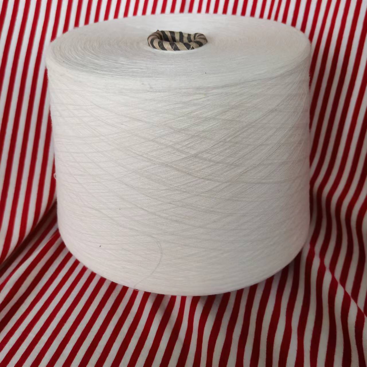 澤宇紡織薄荷纖維40精梳棉60緊賽紡32s40s抗菌配吊牌常備現(xiàn)貨