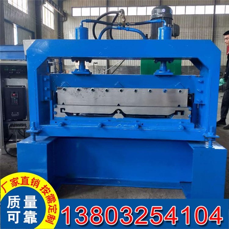 820角馳壓瓦機(jī)820-760-470型角馳彩鋼瓦機(jī)器實(shí)力工廠
