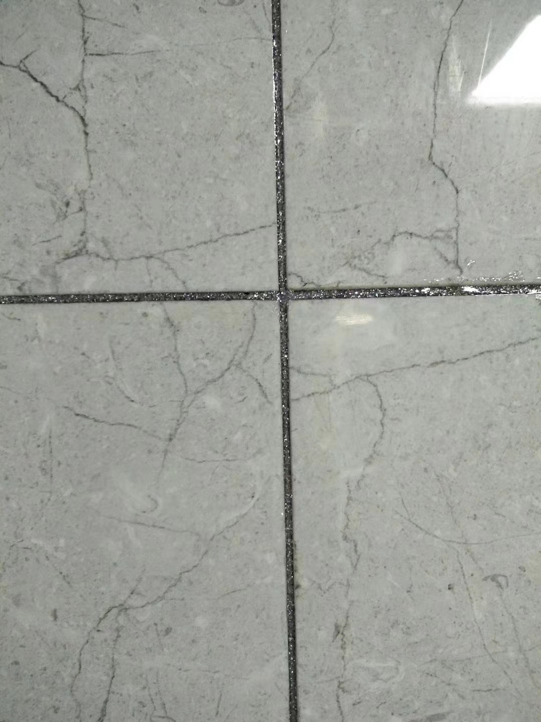 吸塵打掃衛(wèi)生環(huán)氧彩砂美縫來廣營北苑路安慧里社區(qū)免費(fèi)上門勘察