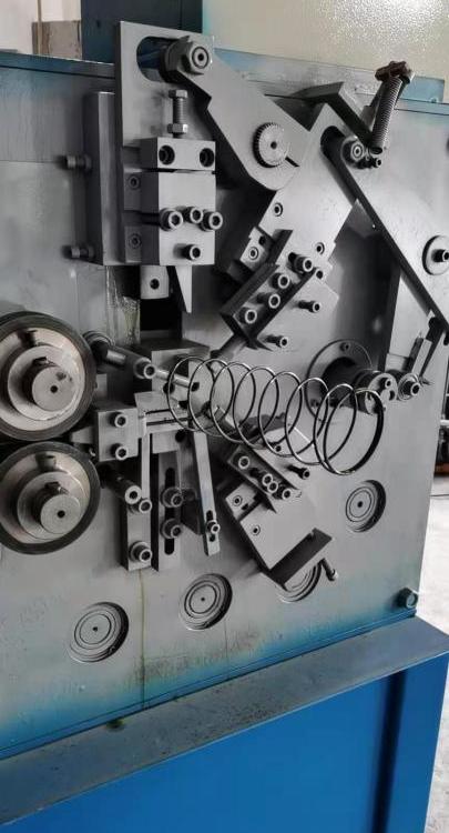 彈簧機重慶地鐵軌枕螺旋筋專用彈簧機生產廠家