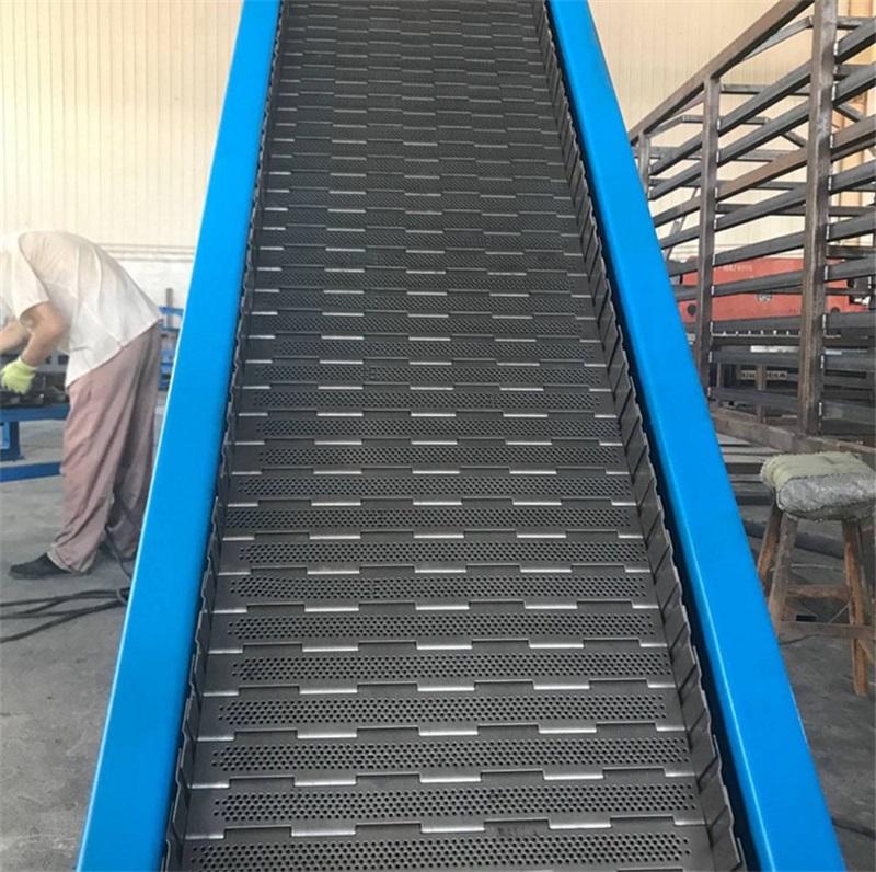 德雷克不銹鋼鏈板輸送機工業(yè)傳遞運輸板鏈線304傳送帶