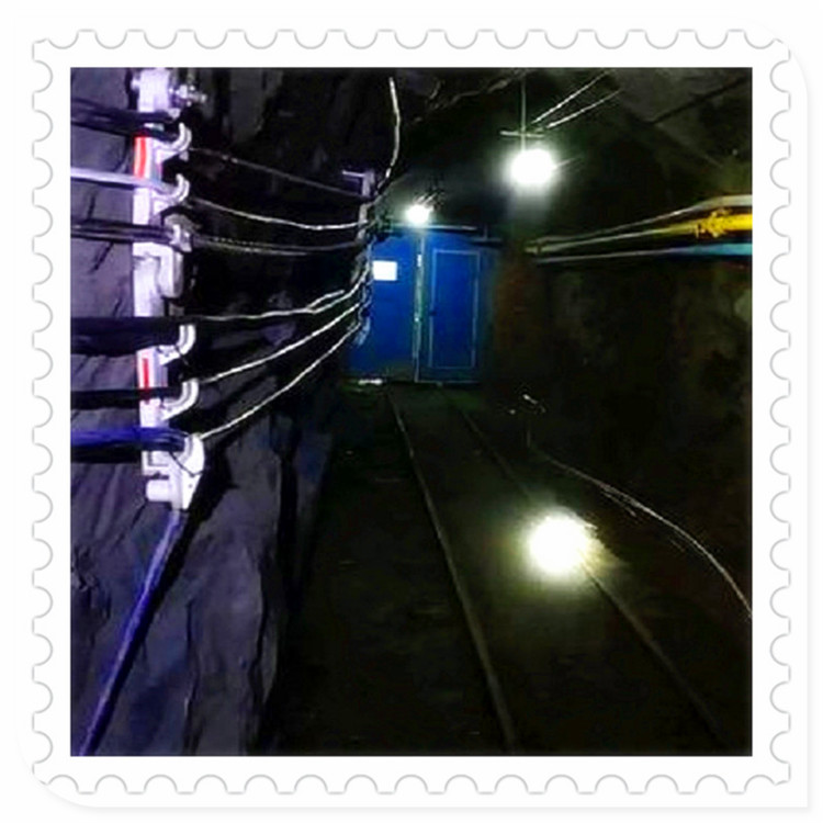 供應(yīng)礦用抗擠壓平衡風(fēng)門全自動(dòng)行車高強(qiáng)度竹膠板氣控閉鎖