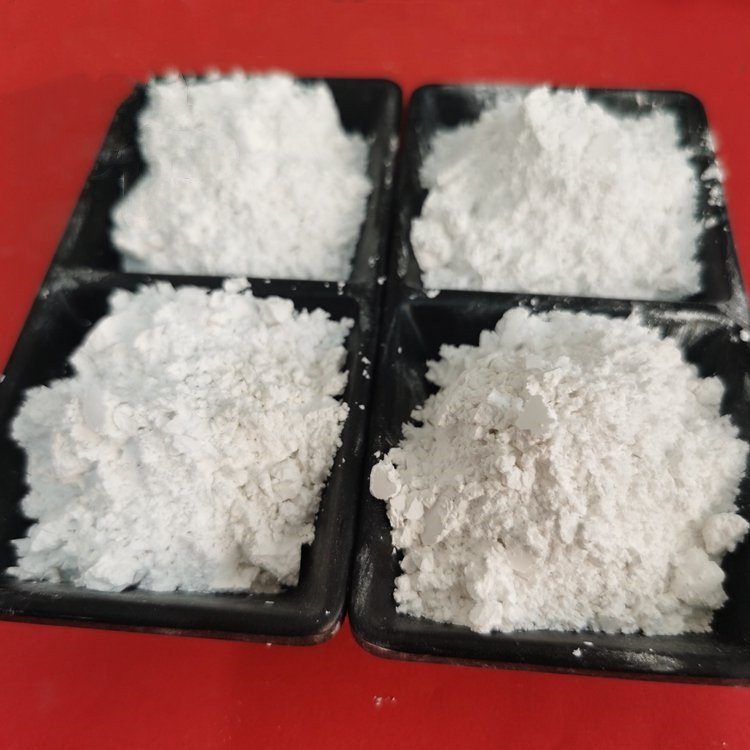 德寶磨料酸洗水分金剛砂白剛玉微粉耐火磚磨料