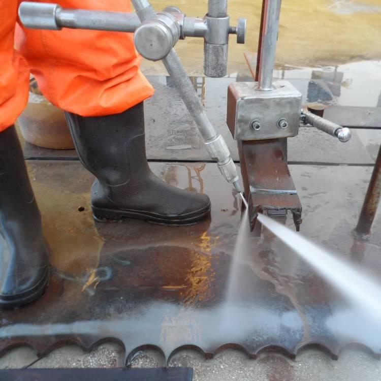 化工廠切割租賃油罐水割機速度石油管道礦用水刀