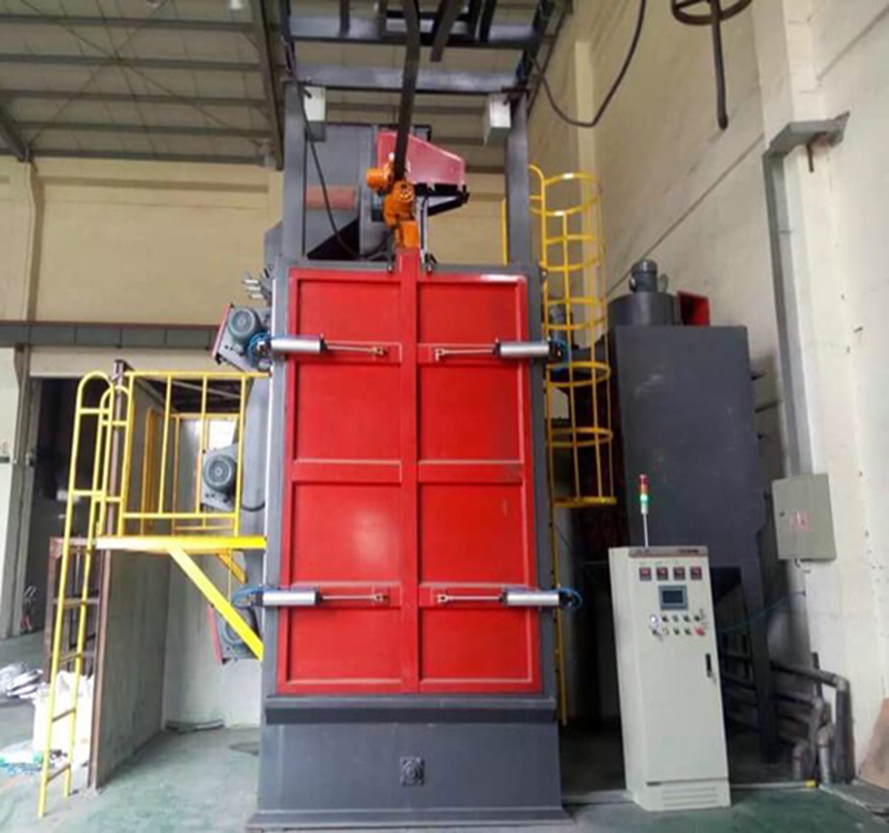 吊鉤式拋丸機(jī)機(jī)床模具去氧化皮設(shè)備鑄造件脫漆除銹強(qiáng)化表面